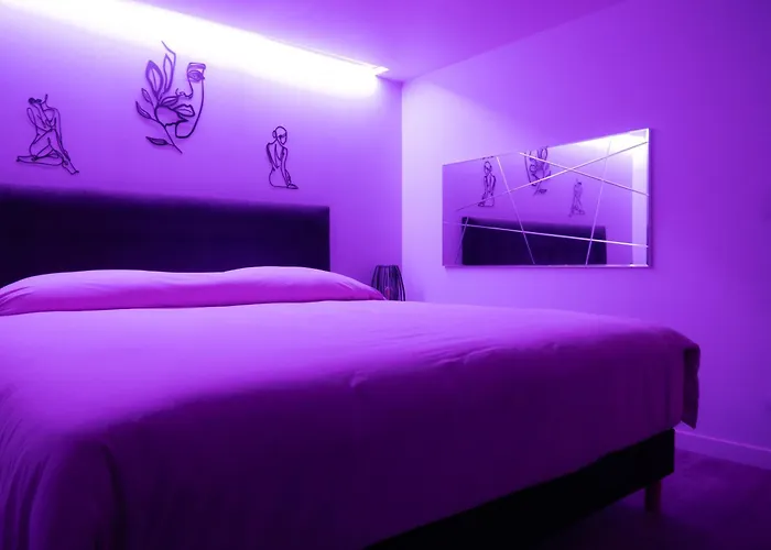 *Romance Jacuzzi* Appartement Spa Pour Les Amoureux Ou Les Solos